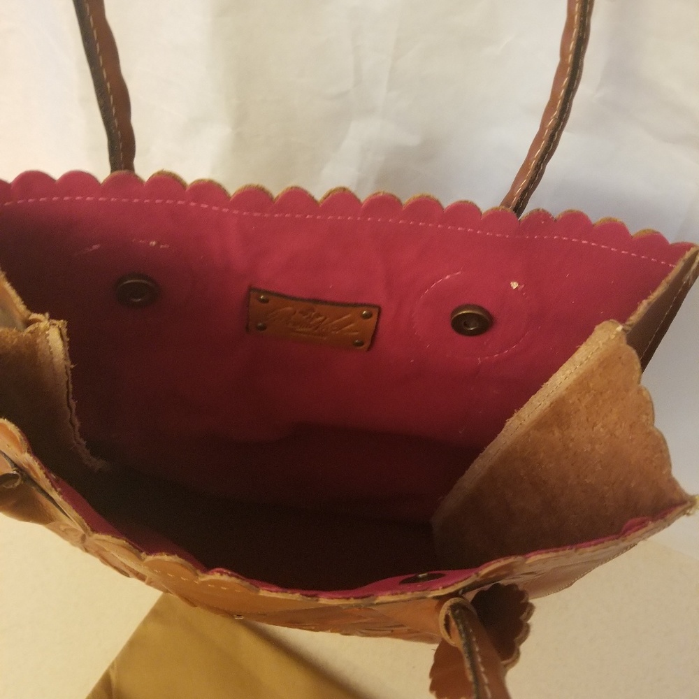 Tote bag with dust bag